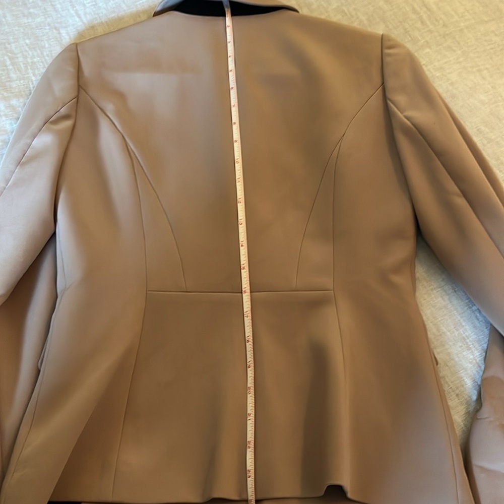 Editor Blazer - image 7